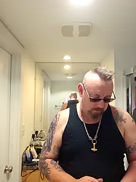 Snapshot of Littledick007007 chatting on February 26, 2026, 11:21 am Littledick007007 online show from February 26, 2026, 11:21 am