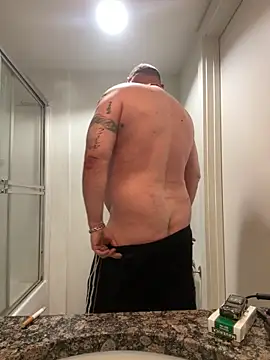 Snapshot of Littledick007007 chatting on March 25, 2026, 12:04 pm Littledick007007 online show from March 25, 2026, 12:04 pm