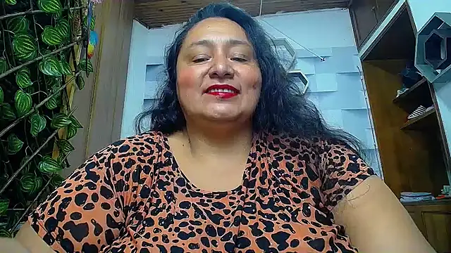 TistMature online show from September 22, 2025, 1:06 pm