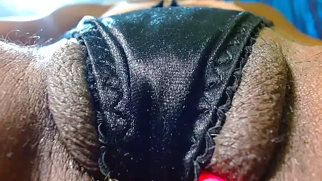 Snapshot of bethanywilson_23 chatting on March 4, 2026, 5:53 pm bethanywilson 23 online show from March 4, 2026, 5:53 pm