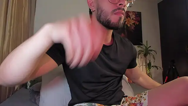 Josseph1  online show from March 17, 2025, 11:35 pm