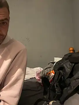 ThatGuyNextDoor1992 online show from September 16, 2025, 1:39 am