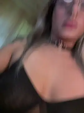 AliceStone19 online show from April 30, 2026, 5:53 pm