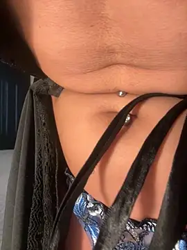 AliceStone19 online show from September 30, 2025, 12:00 pm