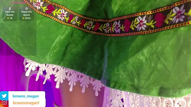 Megan browns1 online show from September 27, 2025, 1:17 pm