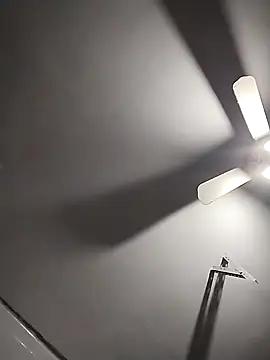 thickcocklatino online show from January 22, 2025, 6:31 pm