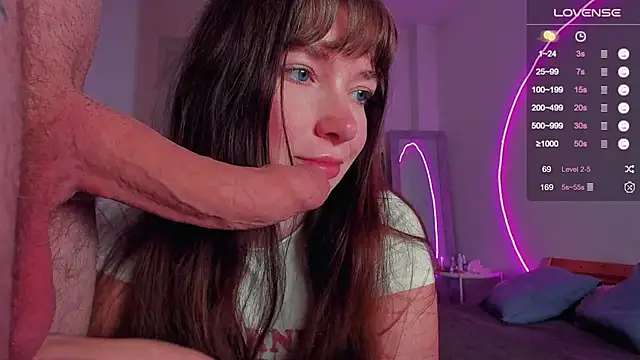 alicekaneky online show from October 4, 2025, 11:06 pm