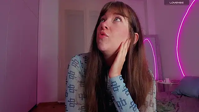 alicekaneky online show from September 26, 2025, 11:11 pm