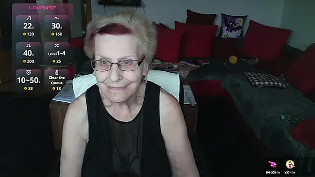 HeisseomaOriginal online show from October 16, 2025, 7:05 am