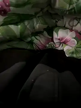 Ieatboth online show from November 6, 2025, 3:05 pm