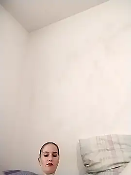 AimeeFair online show from October 16, 2025, 9:06 am