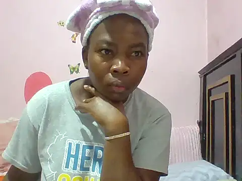 Snapshot of miss_melis chatting on December 5, 2025, 1:05 am miss melis online show from December 5, 2025, 1:05 am