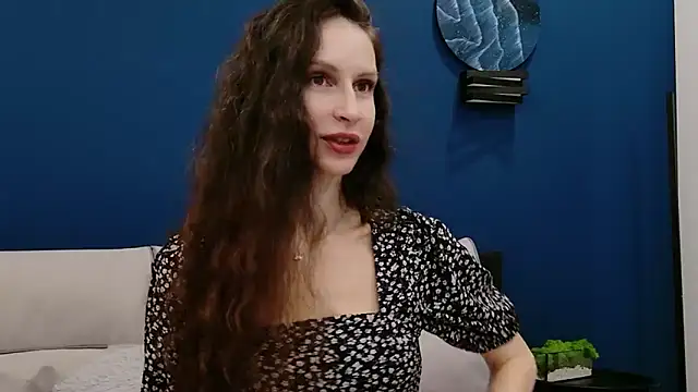 Snapshot of Mila_Anders chatting on June 11, 2026, 4:42 am Mila Anders online show from June 11, 2026, 4:42 am