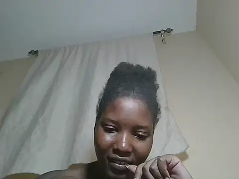 sexyjanett online show from February 2, 2026, 7:13 pm