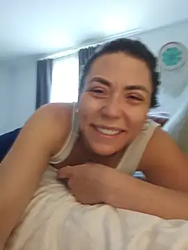 Ellie-L-Elizabeth online show from June 25, 2026, 3:39 pm