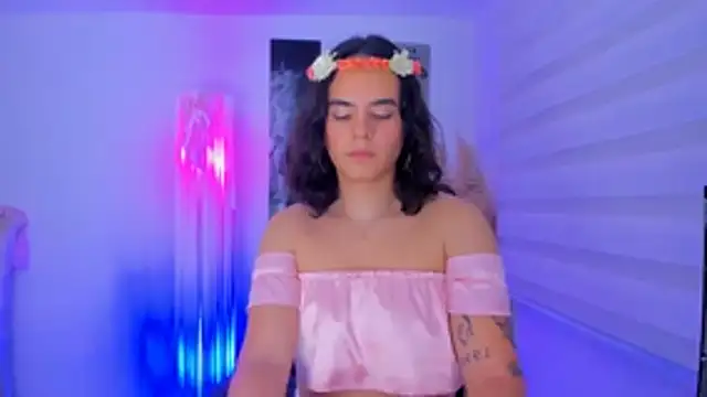 alask pears0 online show from October 24, 2025, 12:31 am