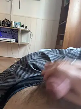 RenaudS-02 online show from February 2, 2025, 8:24 am