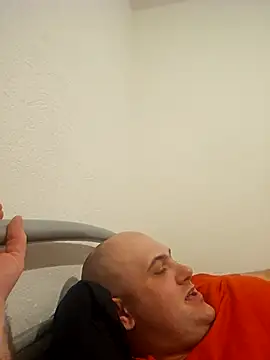 mario890605 online show from December 16, 2025, 10:03 pm