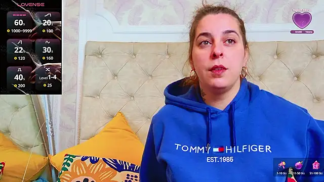 KarinaNoir online show from February 4, 2026, 5:02 am