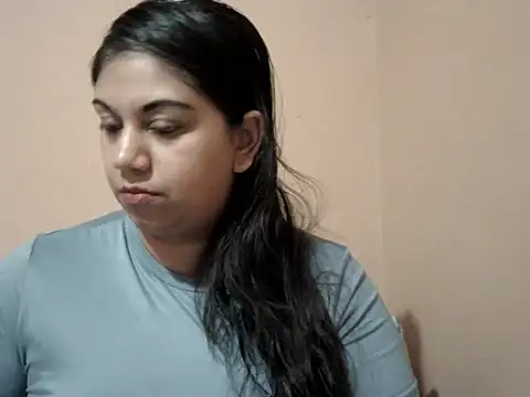 bellachow10 online show from July 15, 2026, 8:21 am