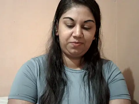 bellachow10 online show from July 10, 2026, 8:25 am