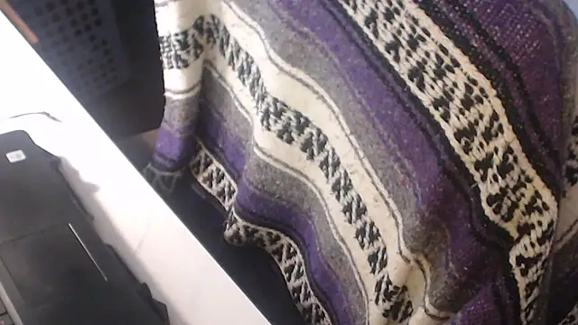 Snapshot of QueenDenizeAndTheCaptain chatting on October 3, 2025, 6:09 pm QueenDenizeAndTheCaptain online show from October 3, 2025, 6:09 pm