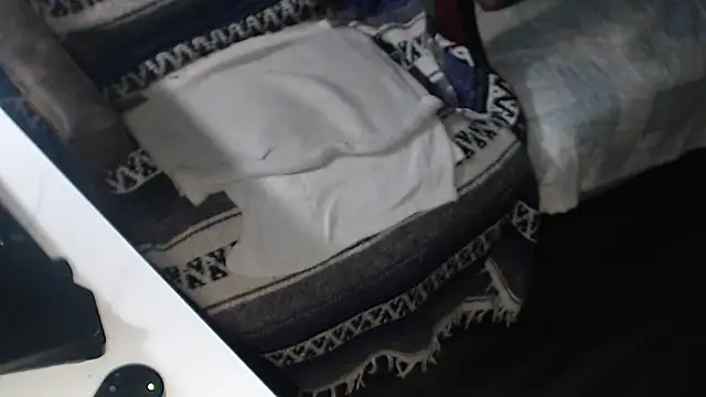 Snapshot of QueenDenizeAndTheCaptain chatting on October 22, 2025, 6:46 am QueenDenizeAndTheCaptain online show from October 22, 2025, 6:46 am