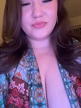 RosieDixx online show from May 22, 2026, 5:27 am