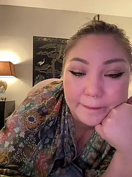 RosieDixx online show from February 16, 2025, 9:49 pm