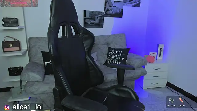 candy alicee online show from January 21, 2025, 11:03 am