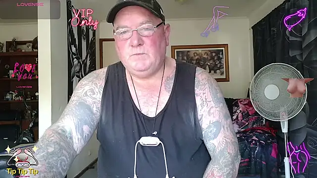 HOTANAL online show from April 29, 2026, 1:43 am
