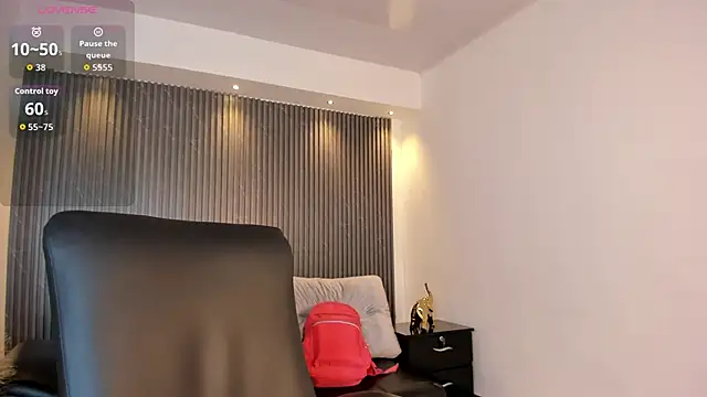 kimbrownn online show from September 9, 2025, 12:25 pm