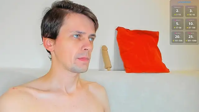 Snapshot of Jasper_Sun chatting on October 13, 2025, 8:54 pm Jasper Sun online show from October 13, 2025, 8:54 pm