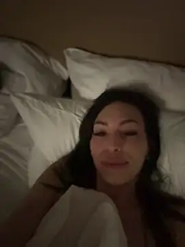 annablisss online show from March 17, 2025, 8:51 pm