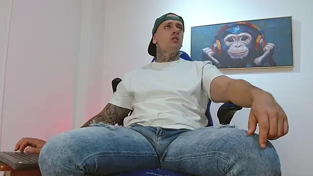 Joeysexx2 online show from January 13, 2026, 2:48 am