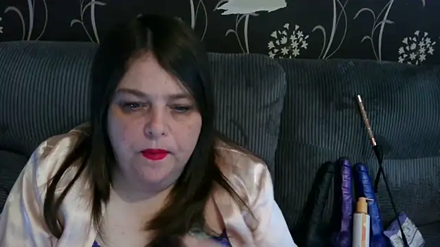 Snapshot of HouseWifeWhore_Milf chatting on March 24, 2026, 3:01 pm HouseWifeWhore Milf online show from March 24, 2026, 3:01 pm