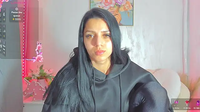 Sarabecker online show from April 22, 2026, 6:53 am