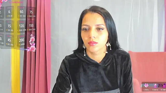 Sarabecker online show from October 8, 2025, 8:27 am