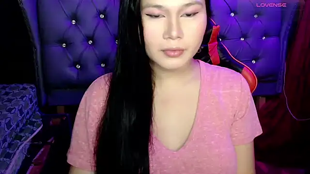 stacey wills44 online show from February 27, 2026, 11:48 pm