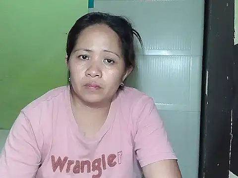 sweetlady pinay online show from October 8, 2025, 5:31 am