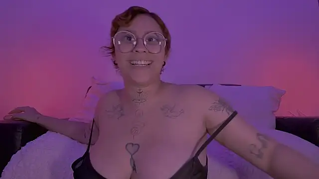 Lilmuh  online show from May 1, 2026, 12:04 am
