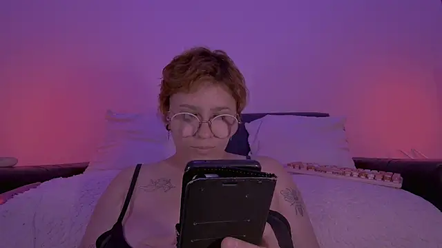 Lilmuh  online show from May 7, 2026, 11:41 pm