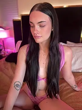 Snapshot of KarissaChantelle chatting on June 13, 2026, 5:00 pm KarissaChantelle online show from June 13, 2026, 5:00 pm