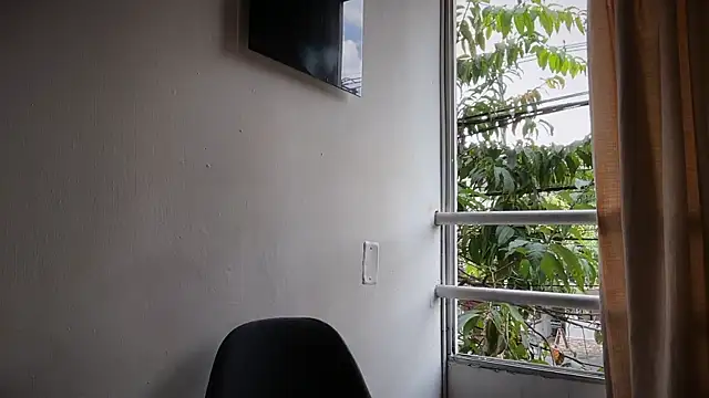 romeolovedark online show from July 22, 2026, 4:53 pm