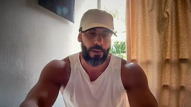 Snapshot of romeolovedark chatting on June 15, 2026, 1:00 pm romeolovedark online show from June 15, 2026, 1:00 pm