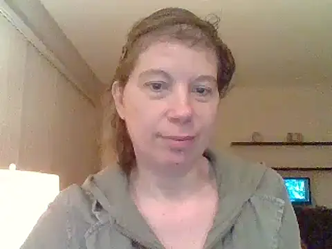 Snapshot of Moi_Lina chatting on June 18, 2026, 11:32 pm Moi Lina online show from June 18, 2026, 11:32 pm