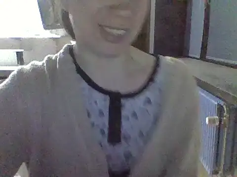 Moi Lina online show from February 8, 2025, 10:40 pm