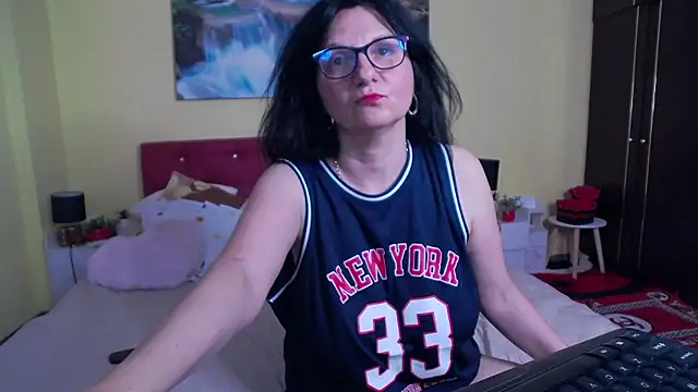 AlexaMorreno online show from June 18, 2026, 2:55 pm