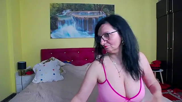 AlexaMorreno online show from June 9, 2026, 8:10 pm