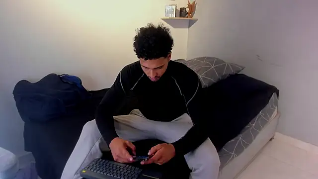 Kris Khalifa69 online show from July 21, 2026, 1:52 am
